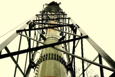 Reforço estrutural para poste metálico tubular 30 metros - Metalúrgica Desterro
